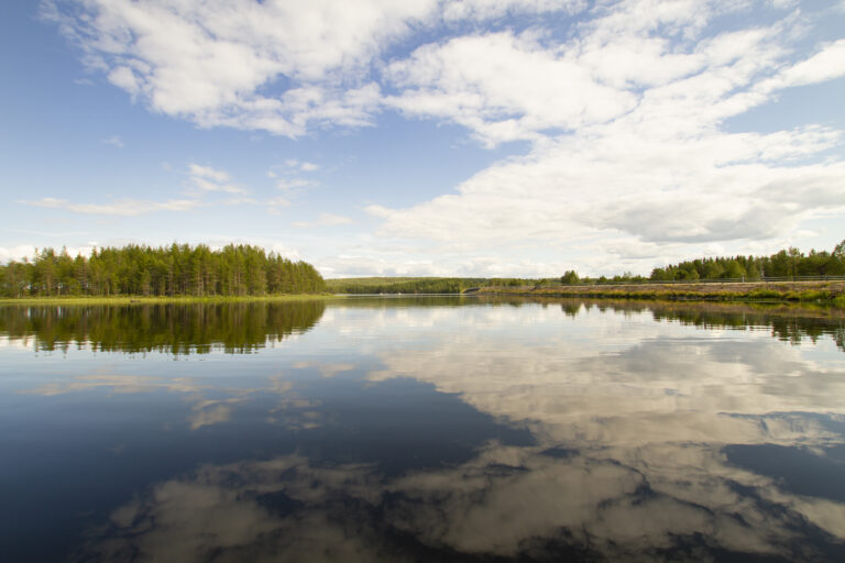 Kalatalouden Keskusliiton luotsaama vesialueiden omistuksen yhdistämishanke